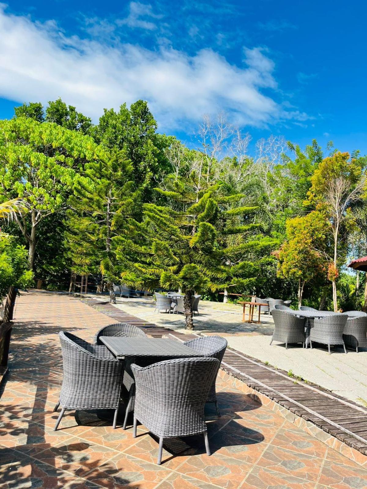 Kasuari Valley Beach Resort سورونغ المظهر الخارجي الصورة
