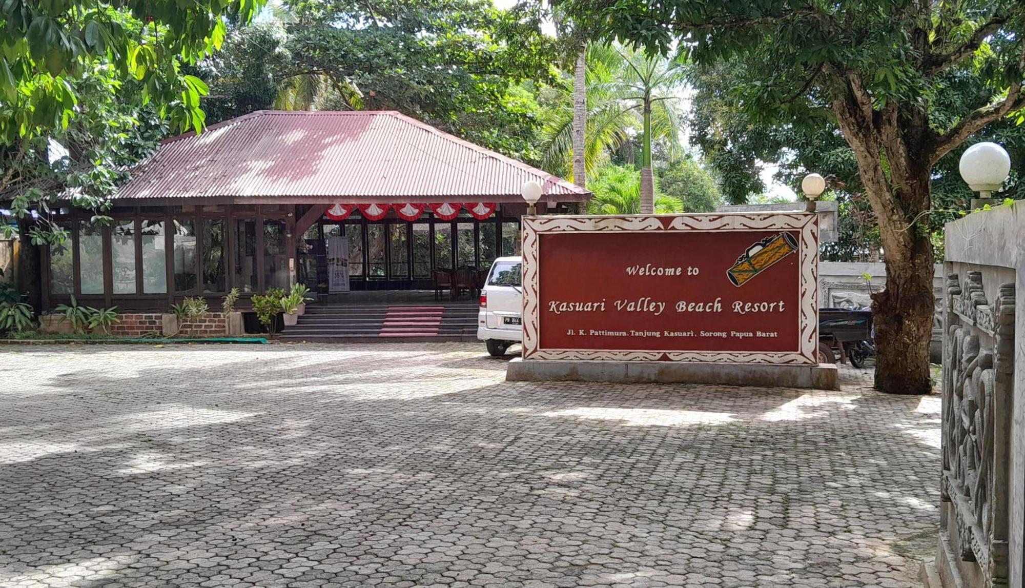 Kasuari Valley Beach Resort سورونغ المظهر الخارجي الصورة