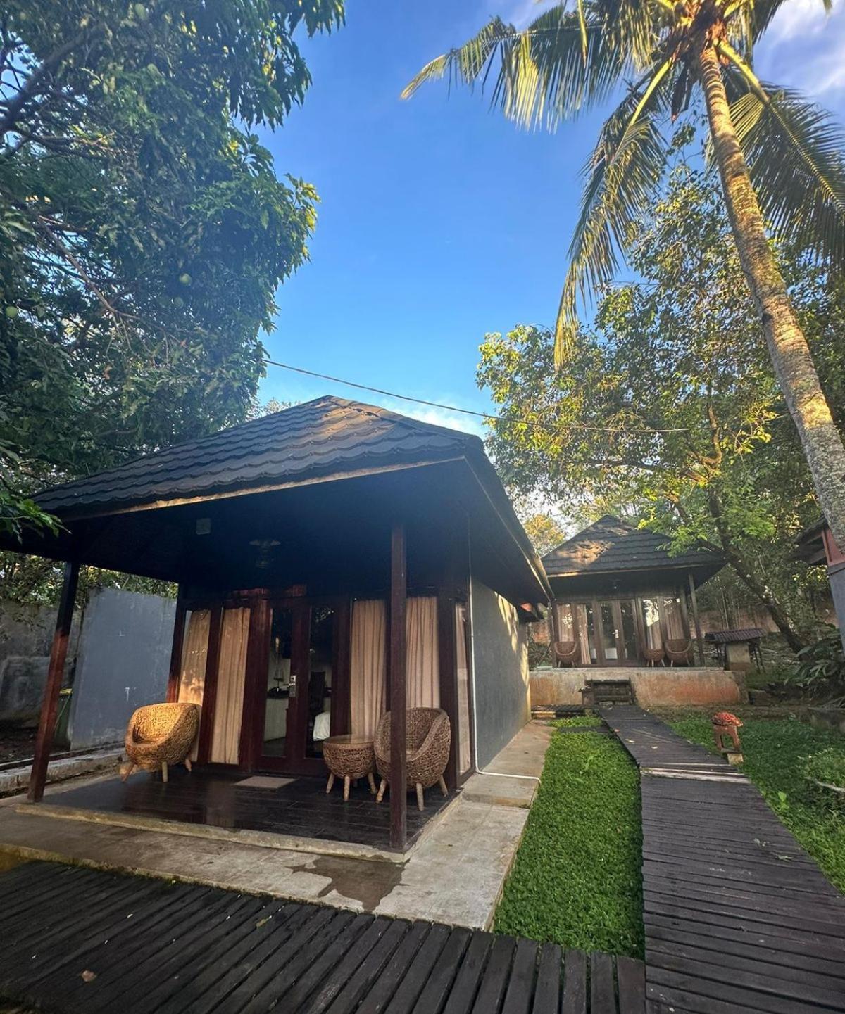 Kasuari Valley Beach Resort سورونغ المظهر الخارجي الصورة