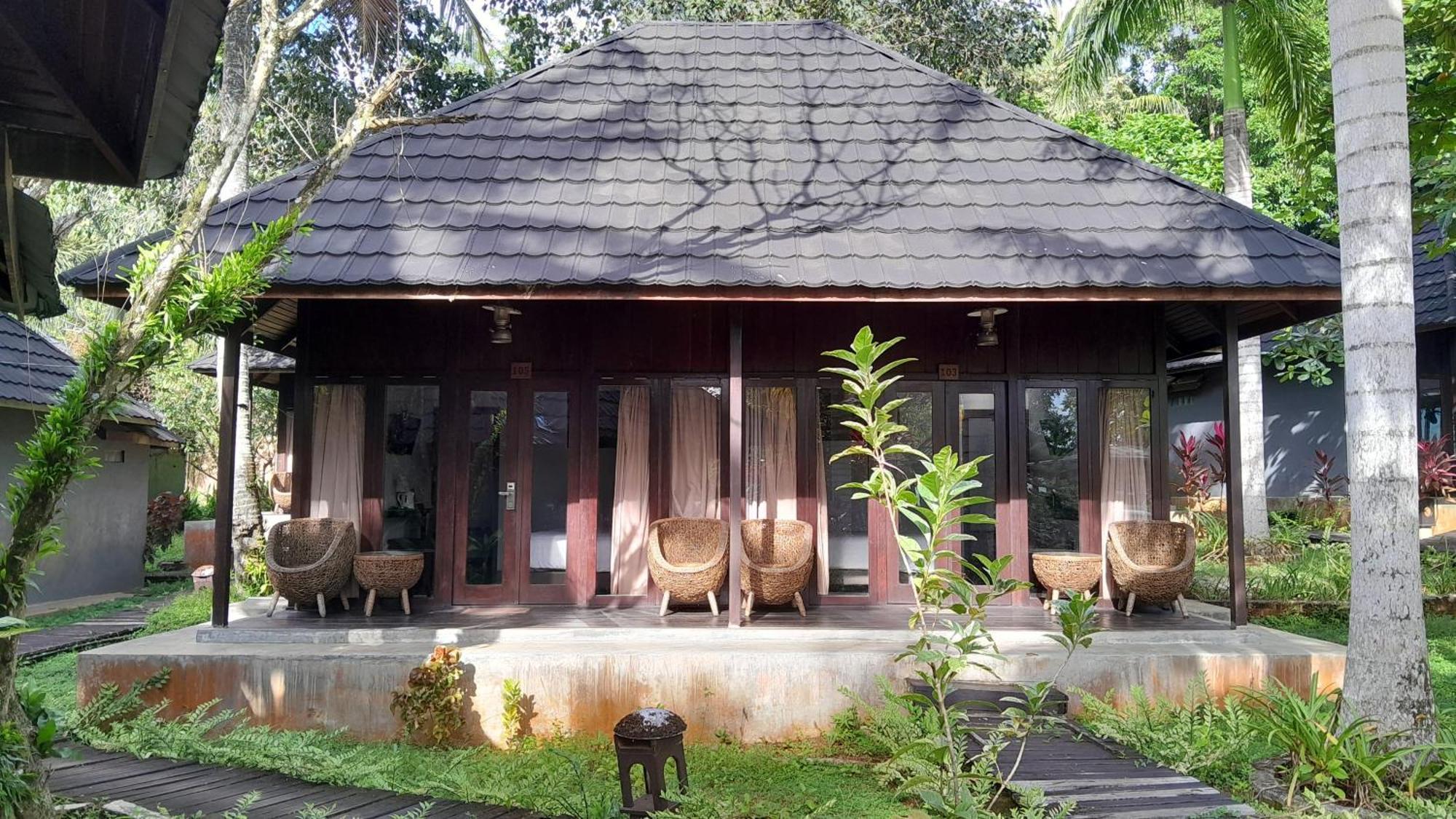 Kasuari Valley Beach Resort سورونغ المظهر الخارجي الصورة